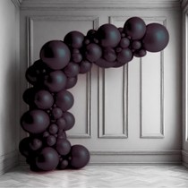 Set balónků na přípravu černé balónkové girlandy rustikální 
